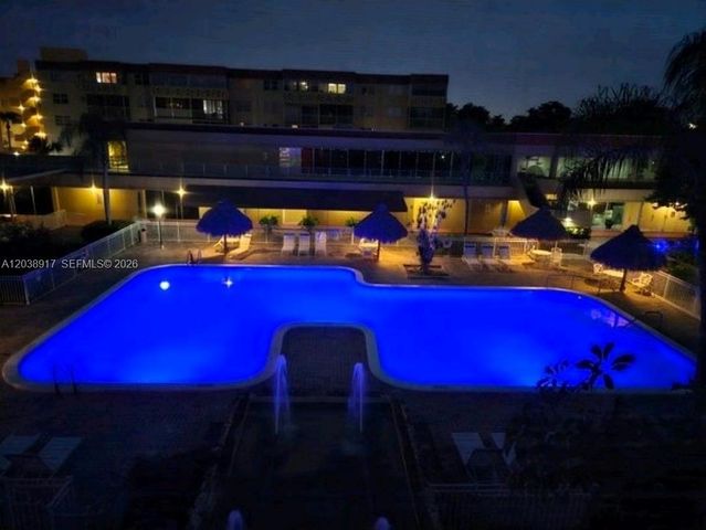 404 NW 68th Ave 304, Plantation, FL 33317