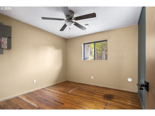14525 Se FAIROAKS Ave, Milwaukie, OR 97267