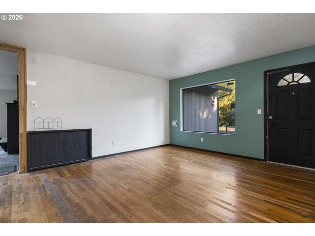 14525 Se FAIROAKS Ave, Milwaukie, OR 97267