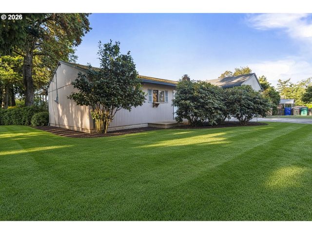 14525 Se FAIROAKS Ave, Milwaukie, OR 97267