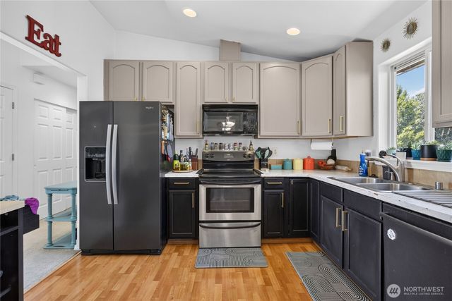 8407 12th Street NE, Lake Stevens, WA 98258