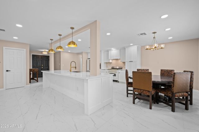 297 S HACIENDA Circle, Litchfield Park, AZ 85340