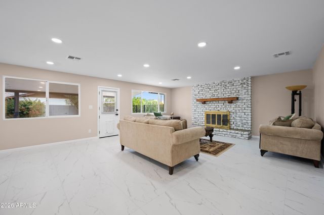 297 S HACIENDA Circle, Litchfield Park, AZ 85340