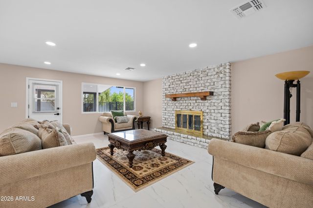 297 S HACIENDA Circle, Litchfield Park, AZ 85340