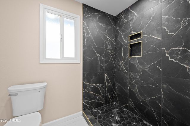 297 S HACIENDA Circle, Litchfield Park, AZ 85340