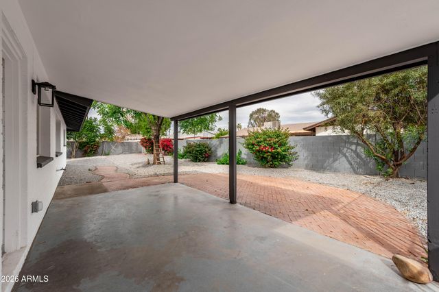 297 S HACIENDA Circle, Litchfield Park, AZ 85340