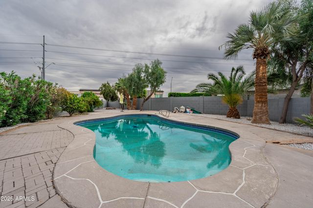 297 S HACIENDA Circle, Litchfield Park, AZ 85340
