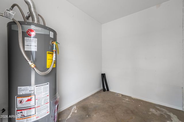 297 S HACIENDA Circle, Litchfield Park, AZ 85340