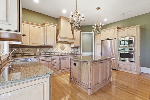 16393 Valhalla Drive, Noblesville, IN 46060