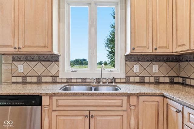 16393 Valhalla Drive, Noblesville, IN 46060