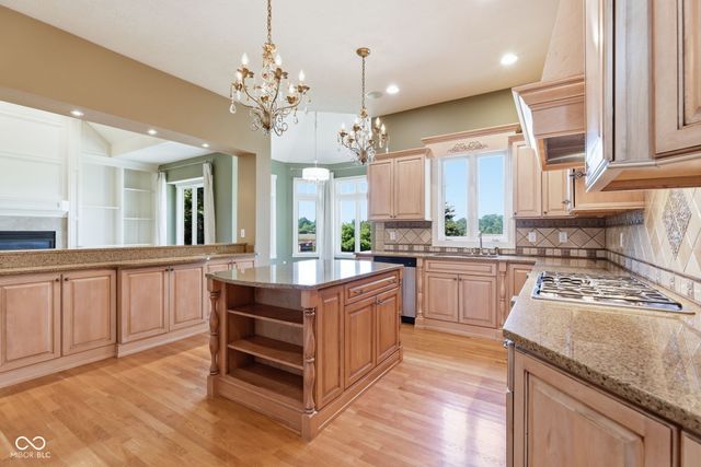 16393 Valhalla Drive, Noblesville, IN 46060