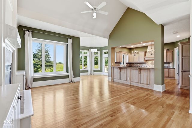 16393 Valhalla Drive, Noblesville, IN 46060