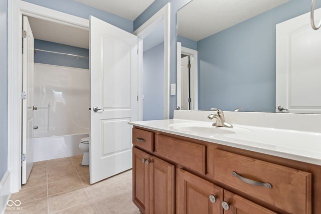 16393 Valhalla Drive, Noblesville, IN 46060