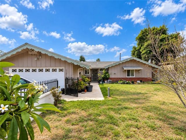 11578 Flower, Riverside, CA 92505