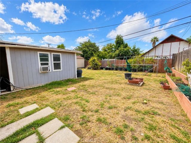 11578 Flower, Riverside, CA 92505