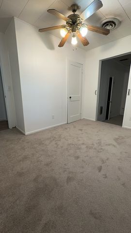 1204 S Mary St, Crane, TX 79731