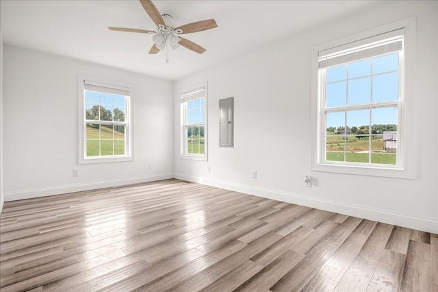 668 Slate Lick Road, London, KY 40741