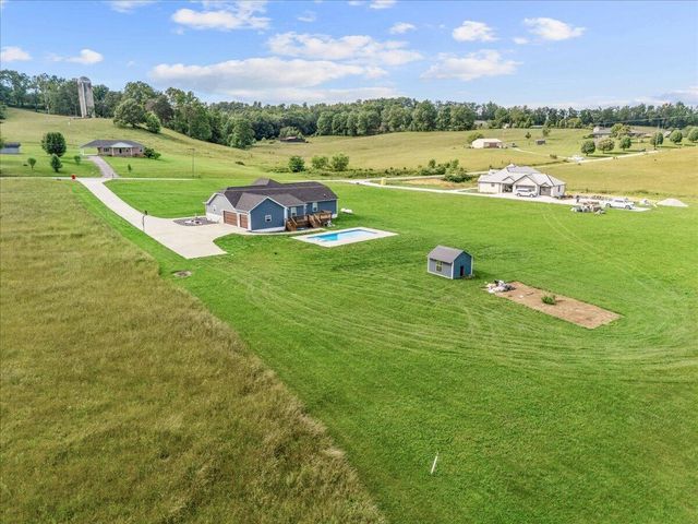 668 Slate Lick Road, London, KY 40741