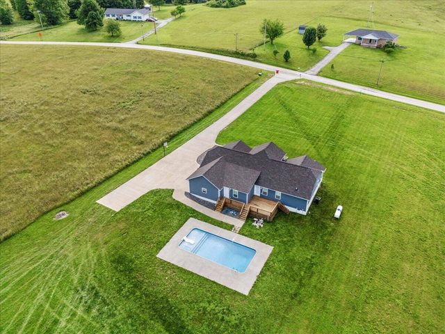 668 Slate Lick Road, London, KY 40741