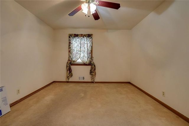 8304 Willow Way, Raytown, MO 64138