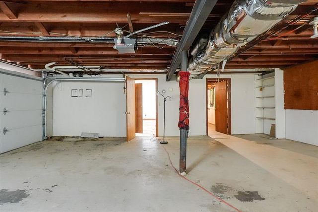 8304 Willow Way, Raytown, MO 64138