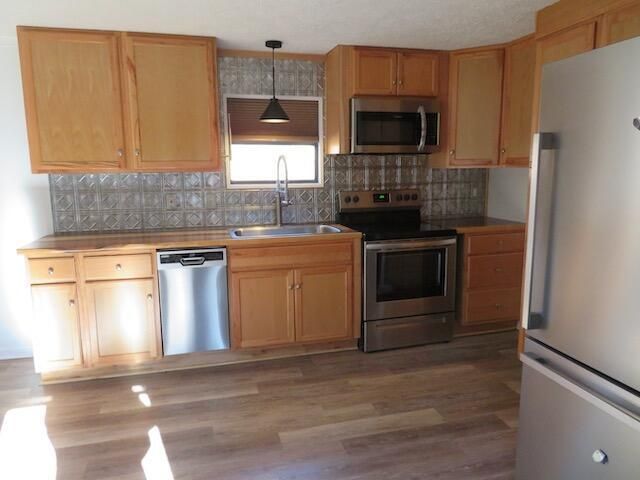 715 Mountain Meadow DR, Vinton, VA 24179