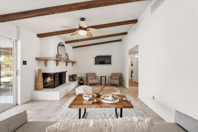 2725 Morley Way, Sacramento, CA 95864