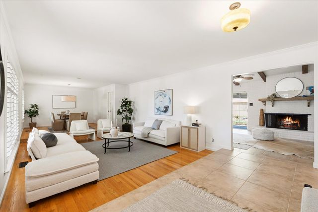 2725 Morley Way, Sacramento, CA 95864