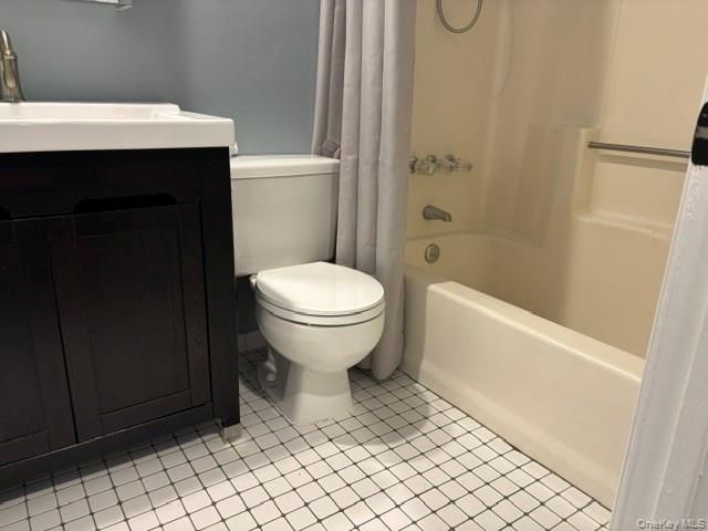 202 Main Street, Port Jefferson, NY 11777