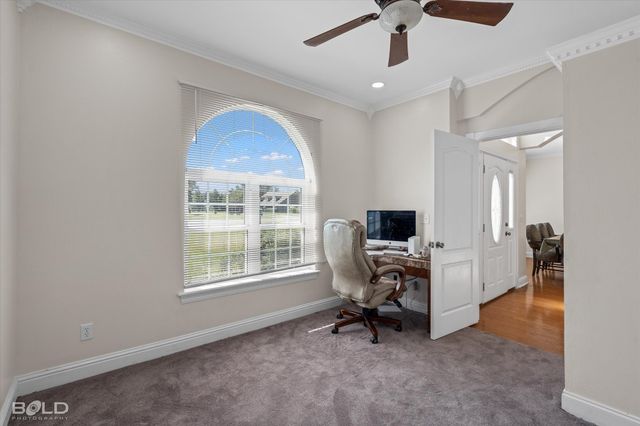 5882 Sunset Trace Drive, Keithville, LA 71047