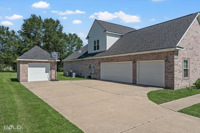 5882 Sunset Trace Drive, Keithville, LA 71047