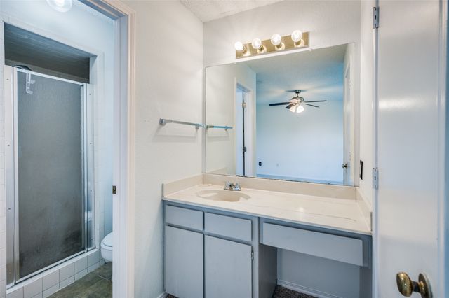 6504 Kary Lynn Drive N, Watauga, TX 76148