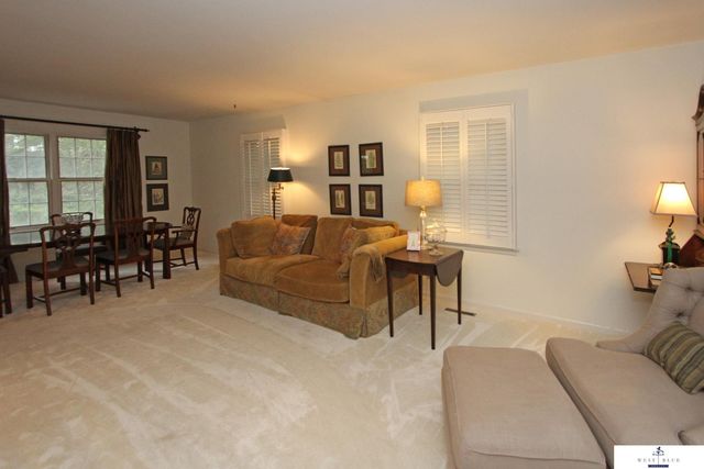 7100 Lincolnshire Road, Lincoln, NE 68506