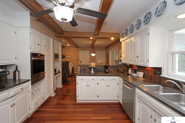 7100 Lincolnshire Road, Lincoln, NE 68506