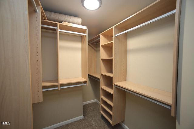 2742 Andover Glen Road, Raleigh, NC 27604