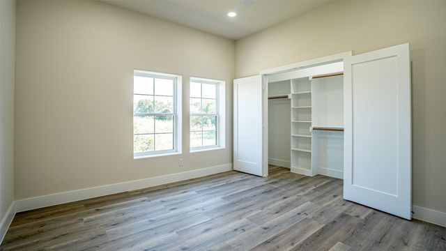 5426 Van Horn Drive, Granbury, TX 76048