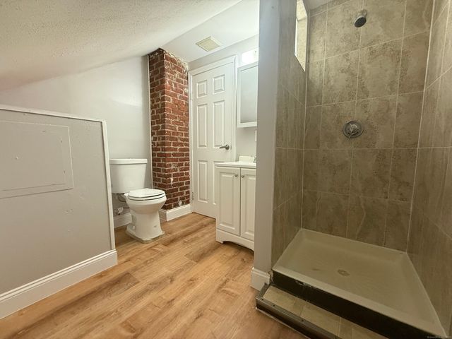 30 York Street 2, Waterbury, CT 06704