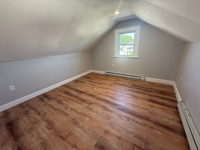 30 York Street 2, Waterbury, CT 06704