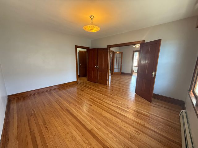 30 York Street 2, Waterbury, CT 06704