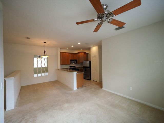 3617 PARKRIDGE CIRCLE 11-202, Sarasota, FL 34243