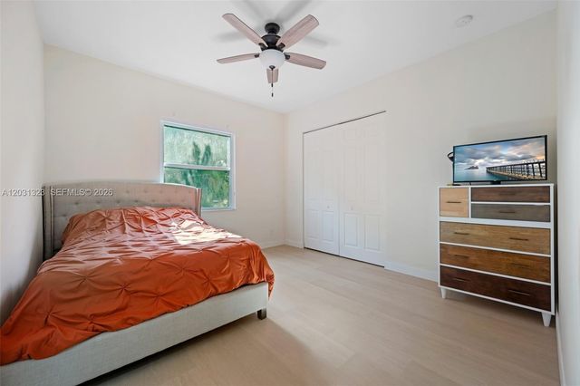 10961 SW 31st Street, Davie, FL 33328