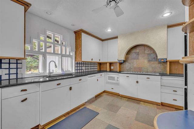 1001 VERSAILLES COURT, Maitland, FL 32751