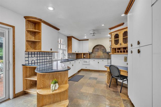 1001 VERSAILLES COURT, Maitland, FL 32751