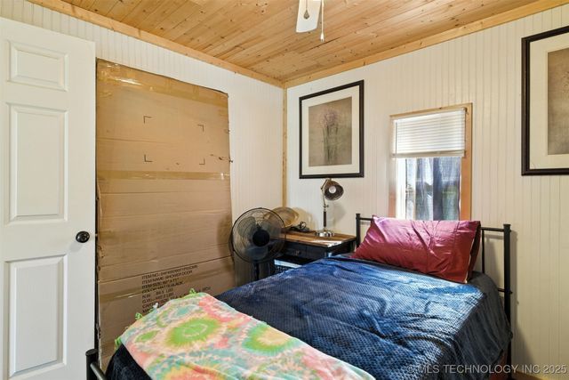 674 Evergreen Lane, Mead, OK 73449