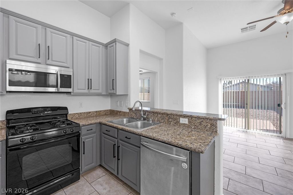 700 Bridgeford Court, Henderson, NV 89011 — photo 5