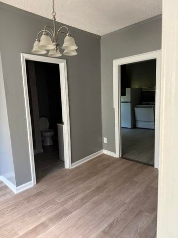 818-820 Holmes Street, Frankfort, KY 40601