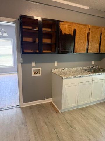 818-820 Holmes Street, Frankfort, KY 40601