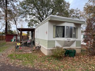 6150 Monument Drive 11, Grants Pass, OR 97526