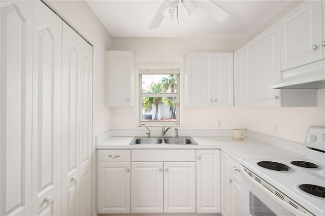 6730 69th Street, Vero Beach, FL 32967