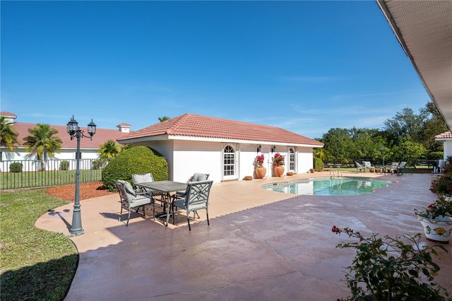 6730 69th Street, Vero Beach, FL 32967